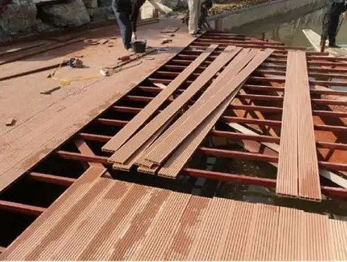 成都塑木地板工程